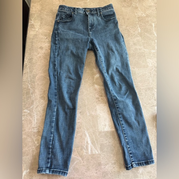 Simply Vera Vera Wang Denim - Vera Wang Skinny Ankle Jeans Medium Wash Size 4 Stretch Denim